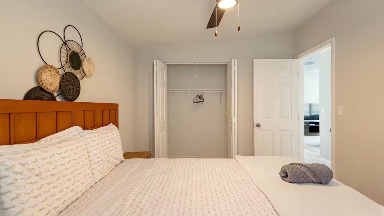 Photo of Bedroom in Riverview