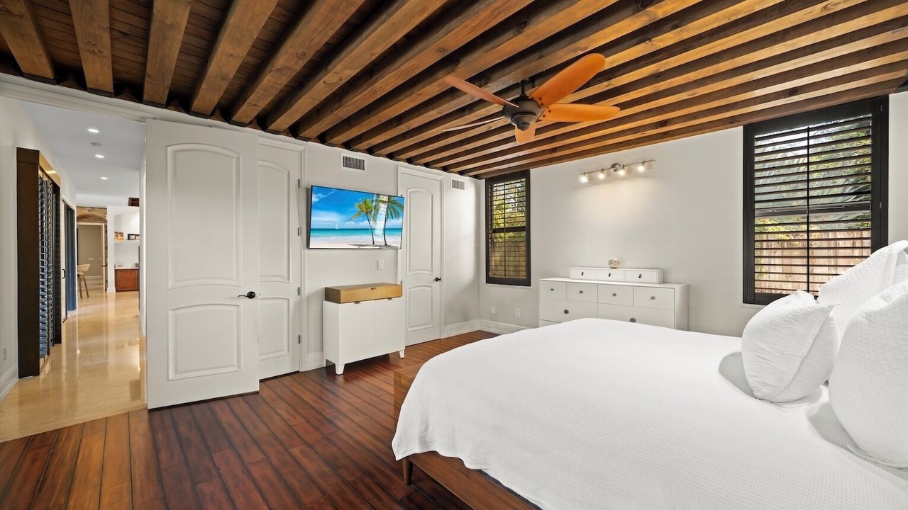 Photo of Bedroom in Central Naples