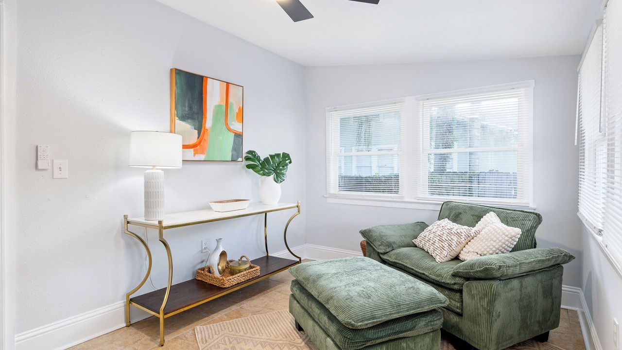 Photo of Livingroom in South Seminole Heights