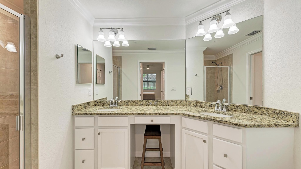 Photo of Bathroom in Lakewood Ranch