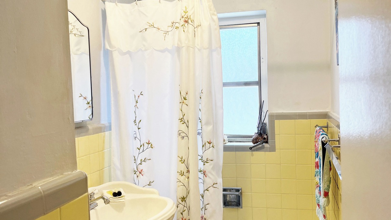 Photo of Bathroom in Jupiter