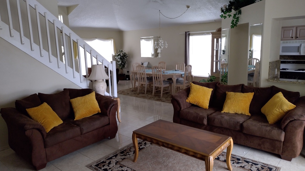 Photo of Livingroom in Chatham Park