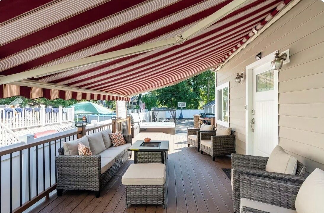 Photo of Patio Balcony in Ampere
