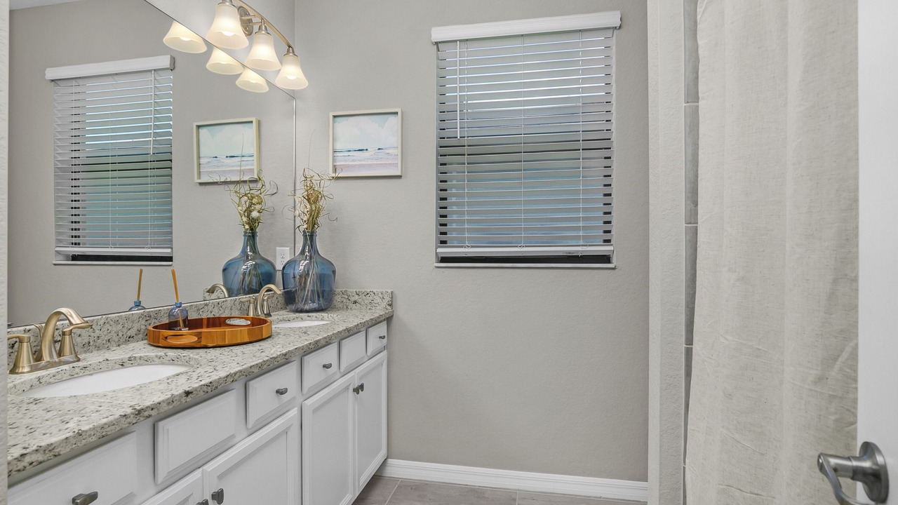 Photo of Bathroom in Biggar