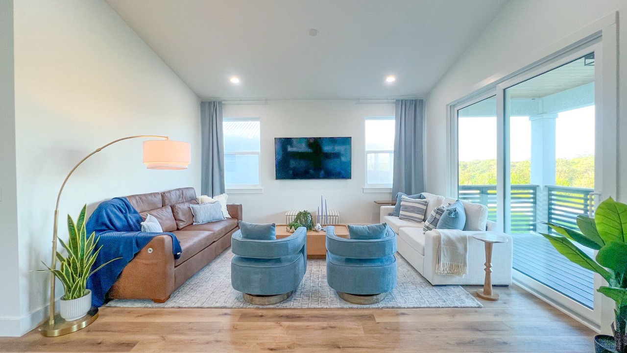 Photo of Livingroom in Butler Beach