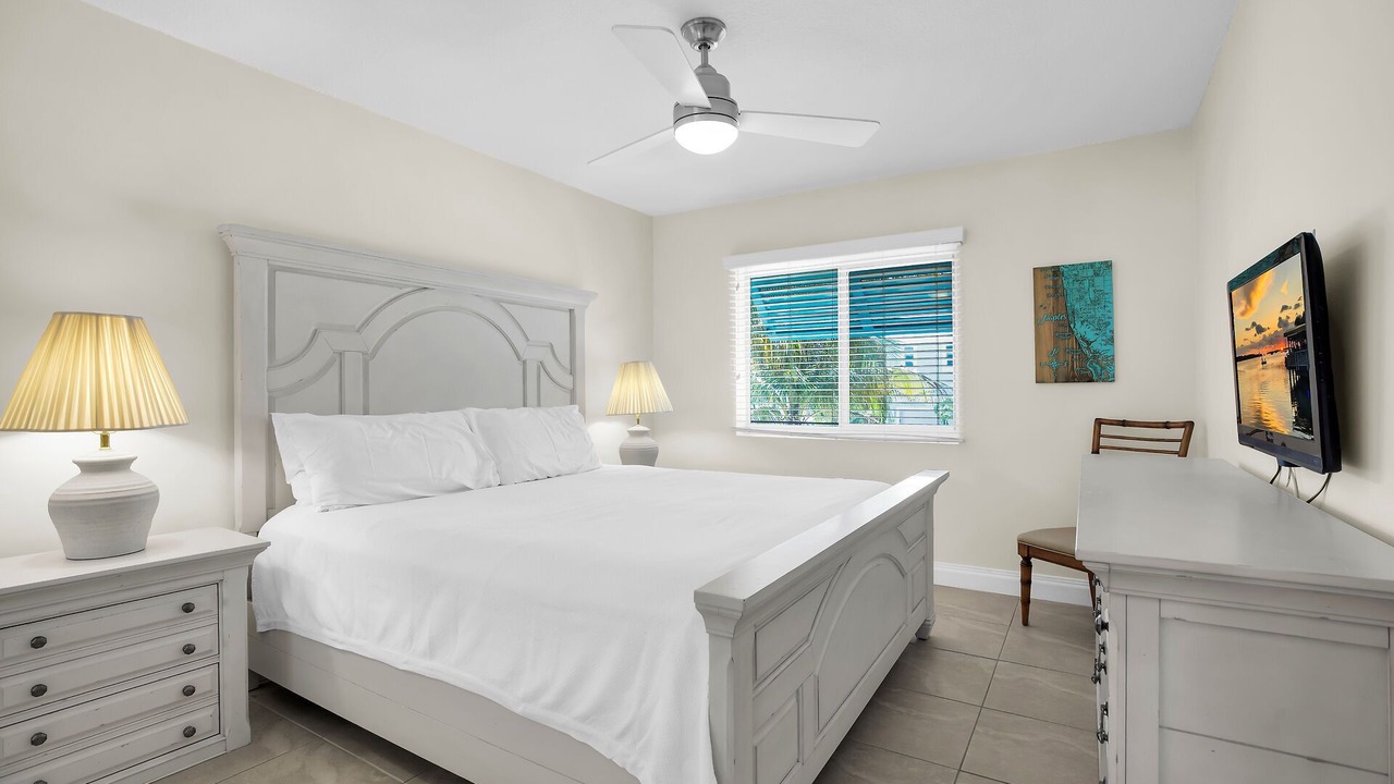 Photo of Bedroom in Marathon