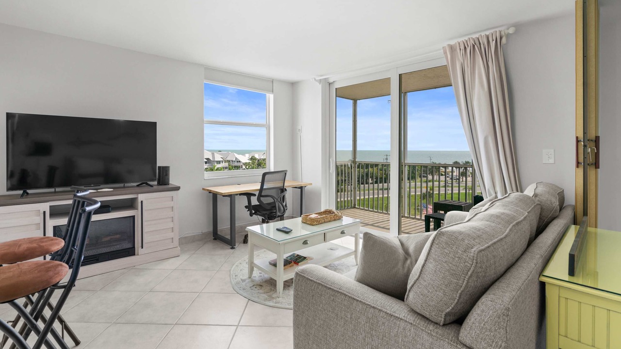 Photo of Livingroom in Bonita Springs