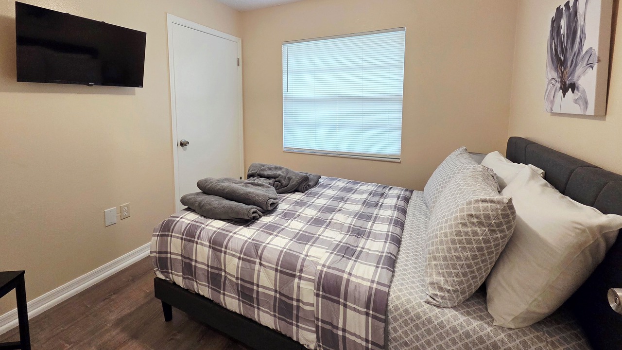 Photo of Bedroom in Winter Haven