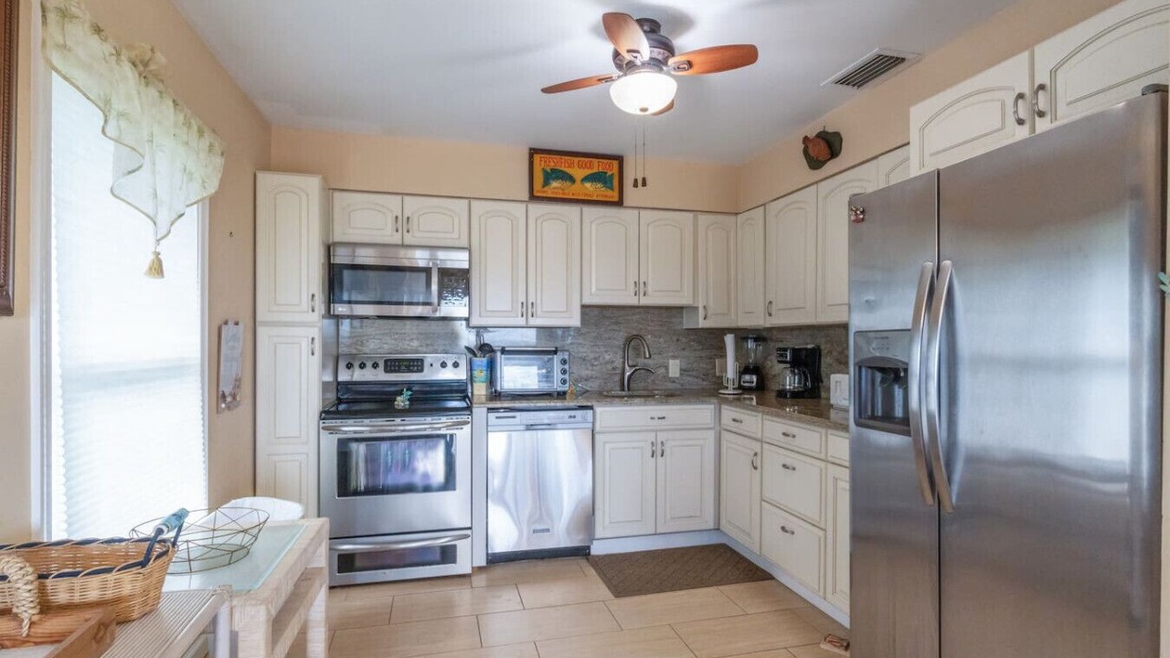Photo of Kitchen in Ambersand Beach