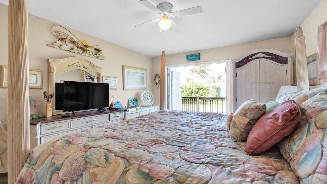 Photo of Bedroom in Ambersand Beach
