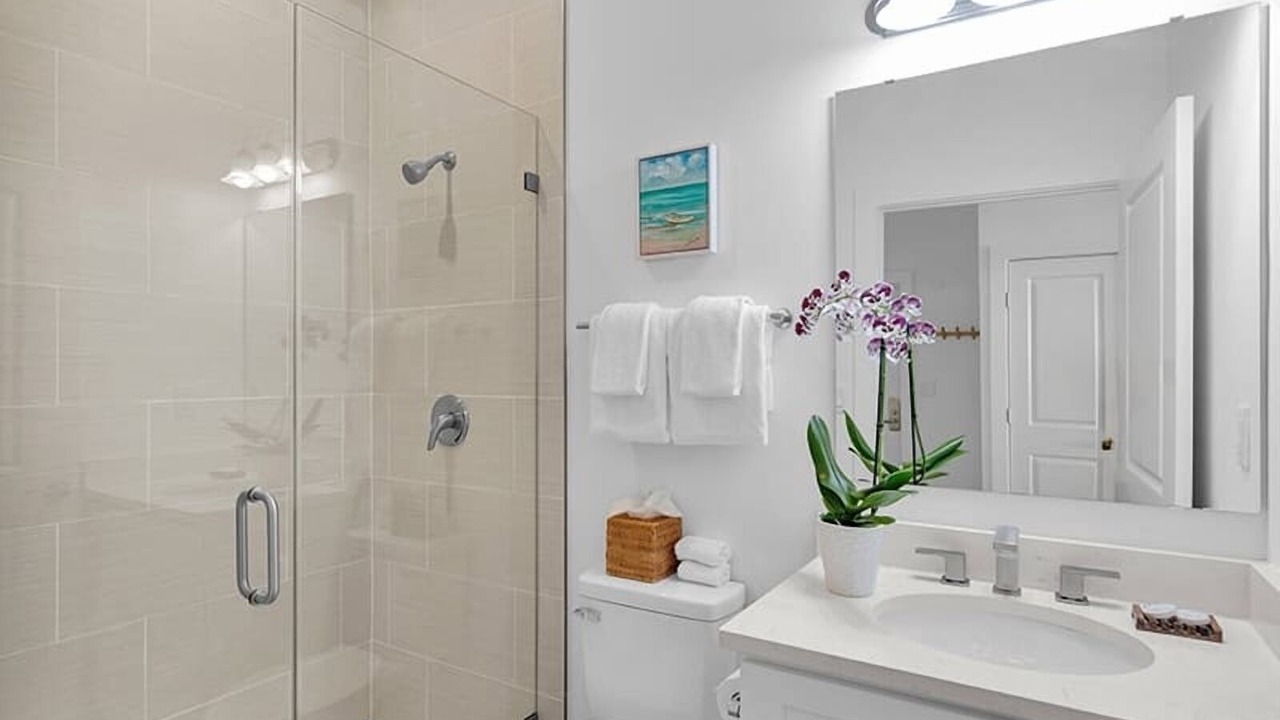 Photo of Bathroom in Long Key