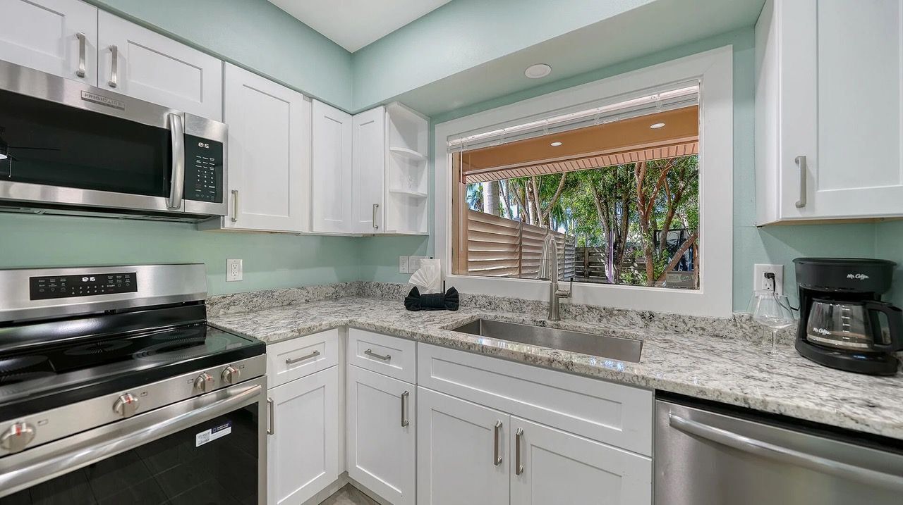 Photo of Kitchen in Saint Armands Key