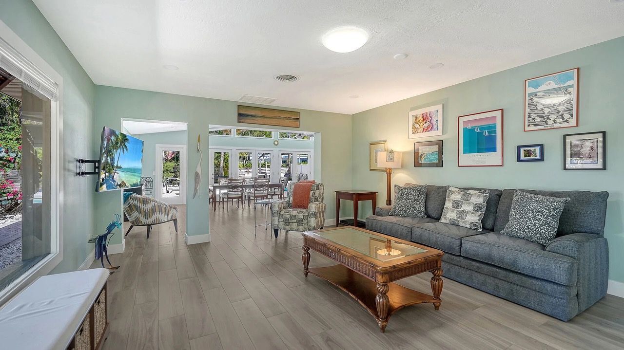 Photo of Livingroom in Saint Armands Key