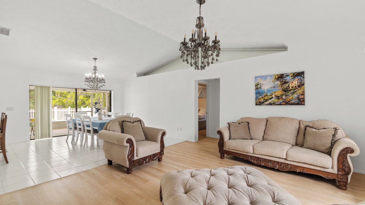 Photo of Livingroom in Port Saint Lucie