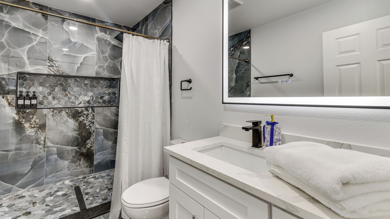 Photo of Bathroom in Palmetto