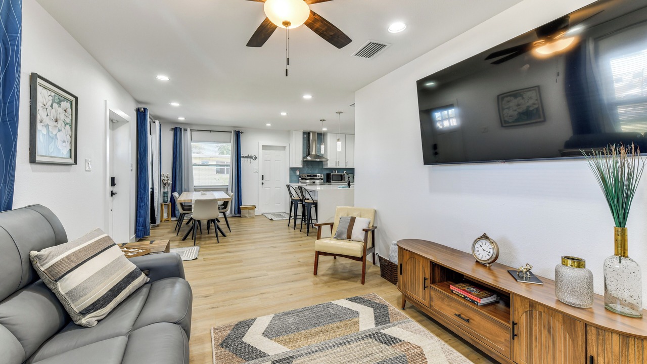 Photo of Livingroom in Palmetto