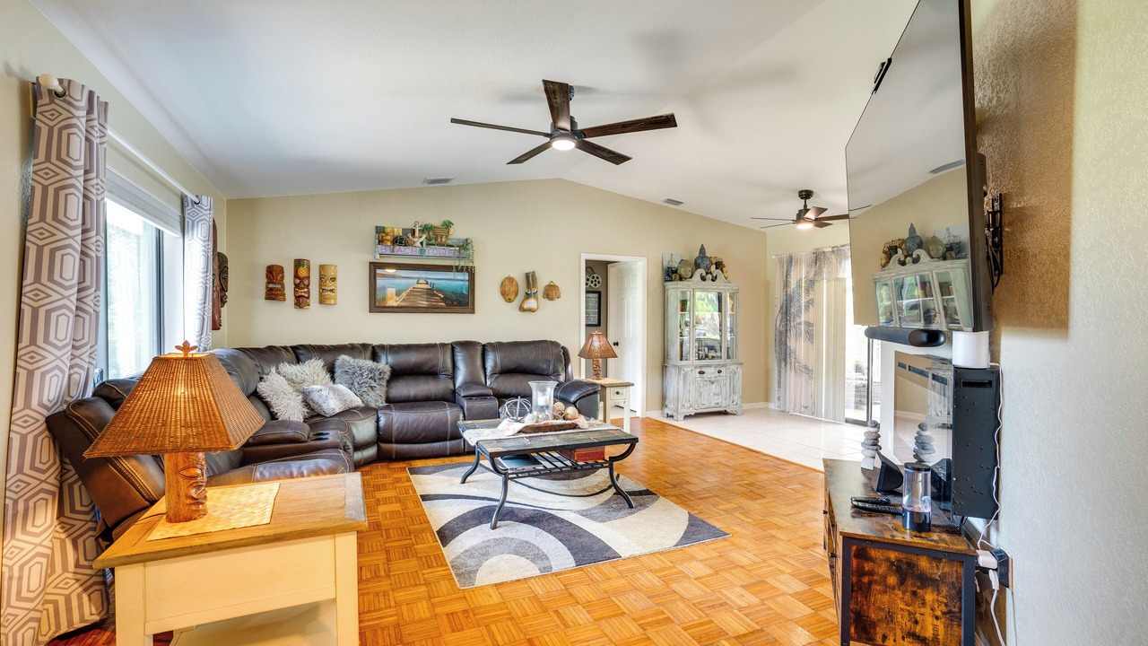 Photo of Livingroom in Deep Creek