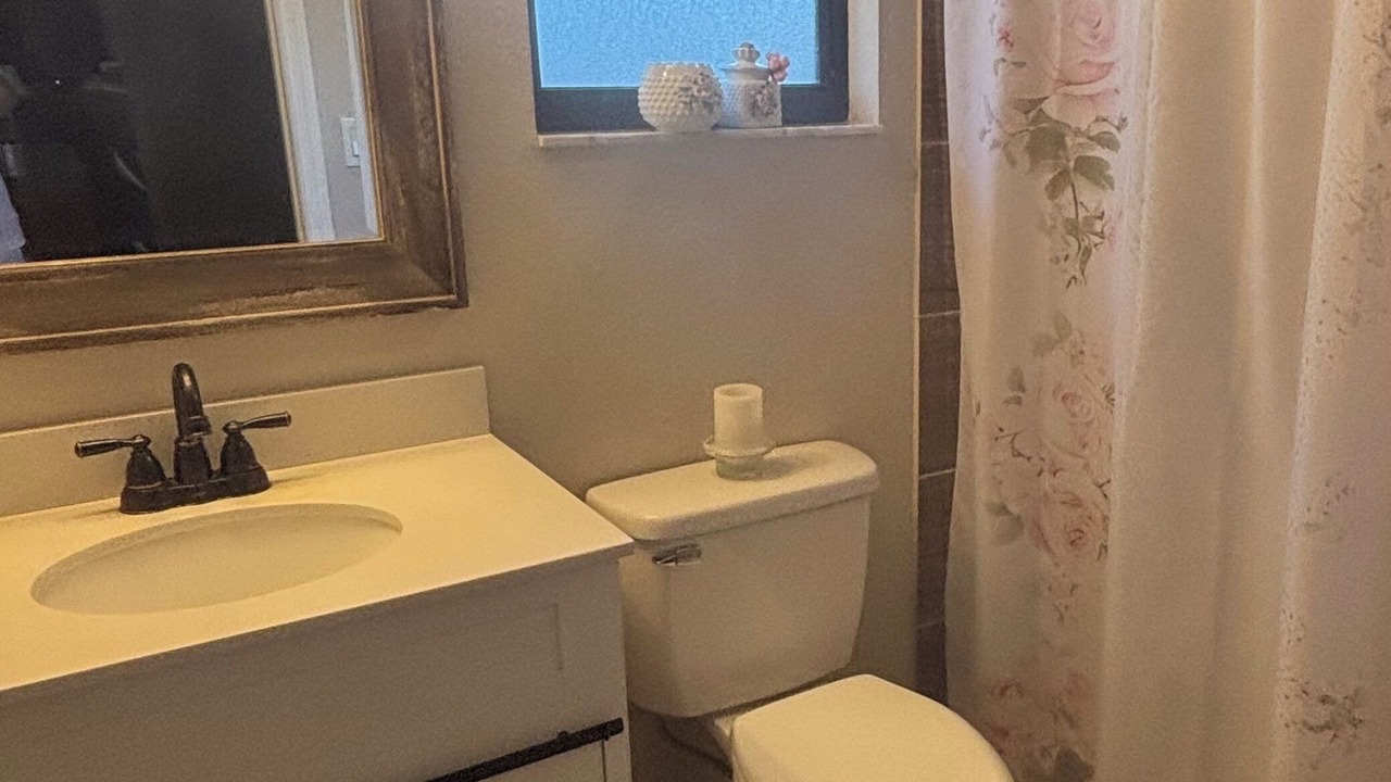 Photo of Bathroom in Port Saint John