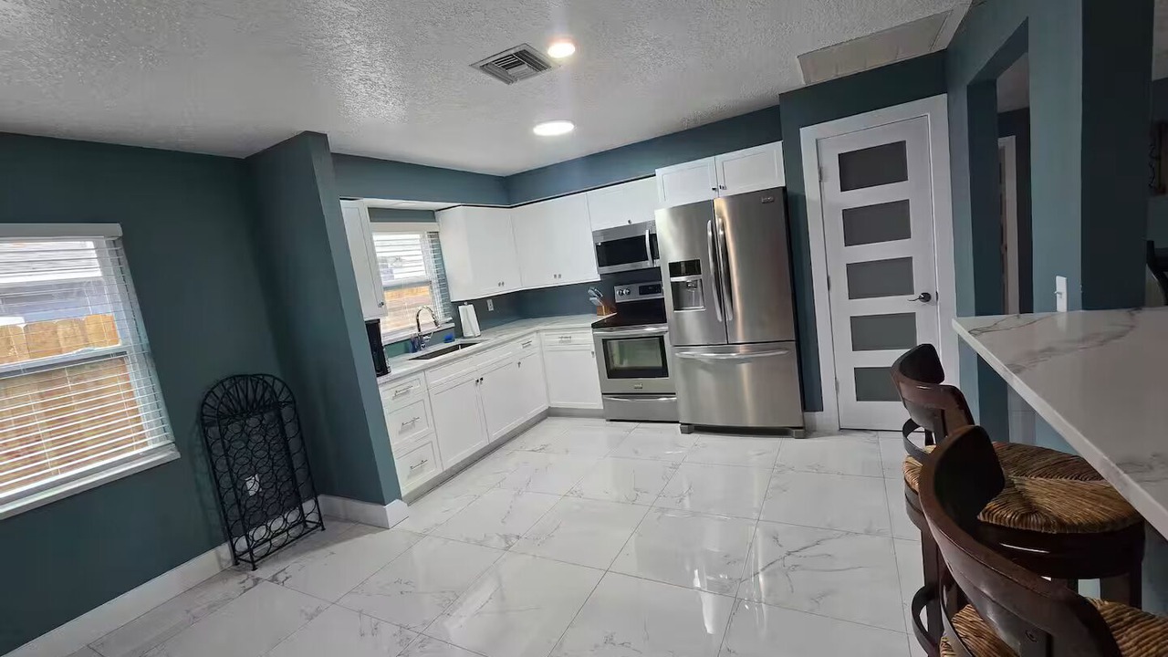 Photo of Kitchen in Town N County Park