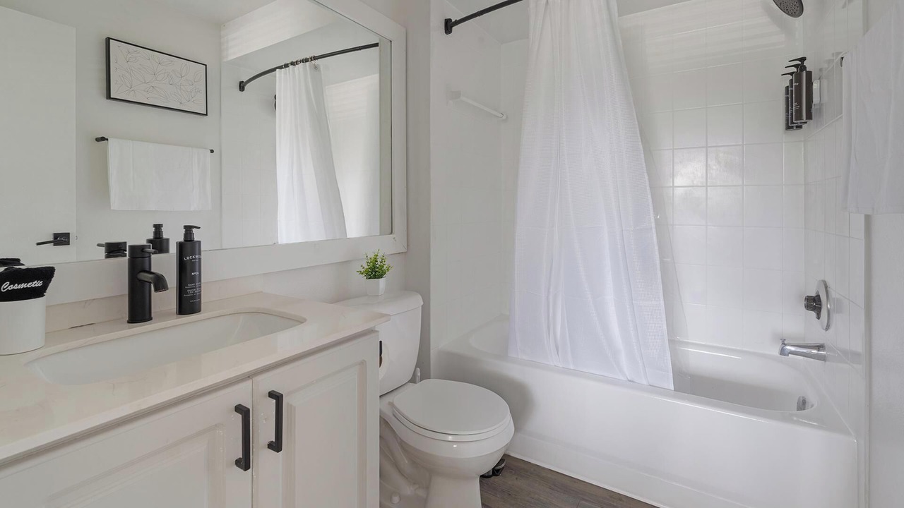 Photo of Bathroom in Fruitville