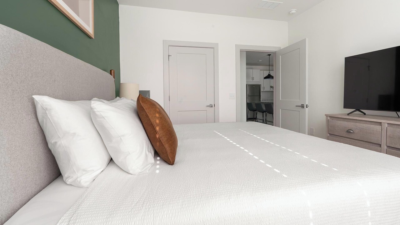 Photo of Bedroom in Laurel