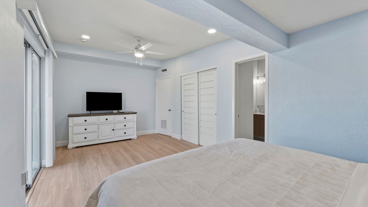 Photo of Bedroom in South Pinellas Community Council