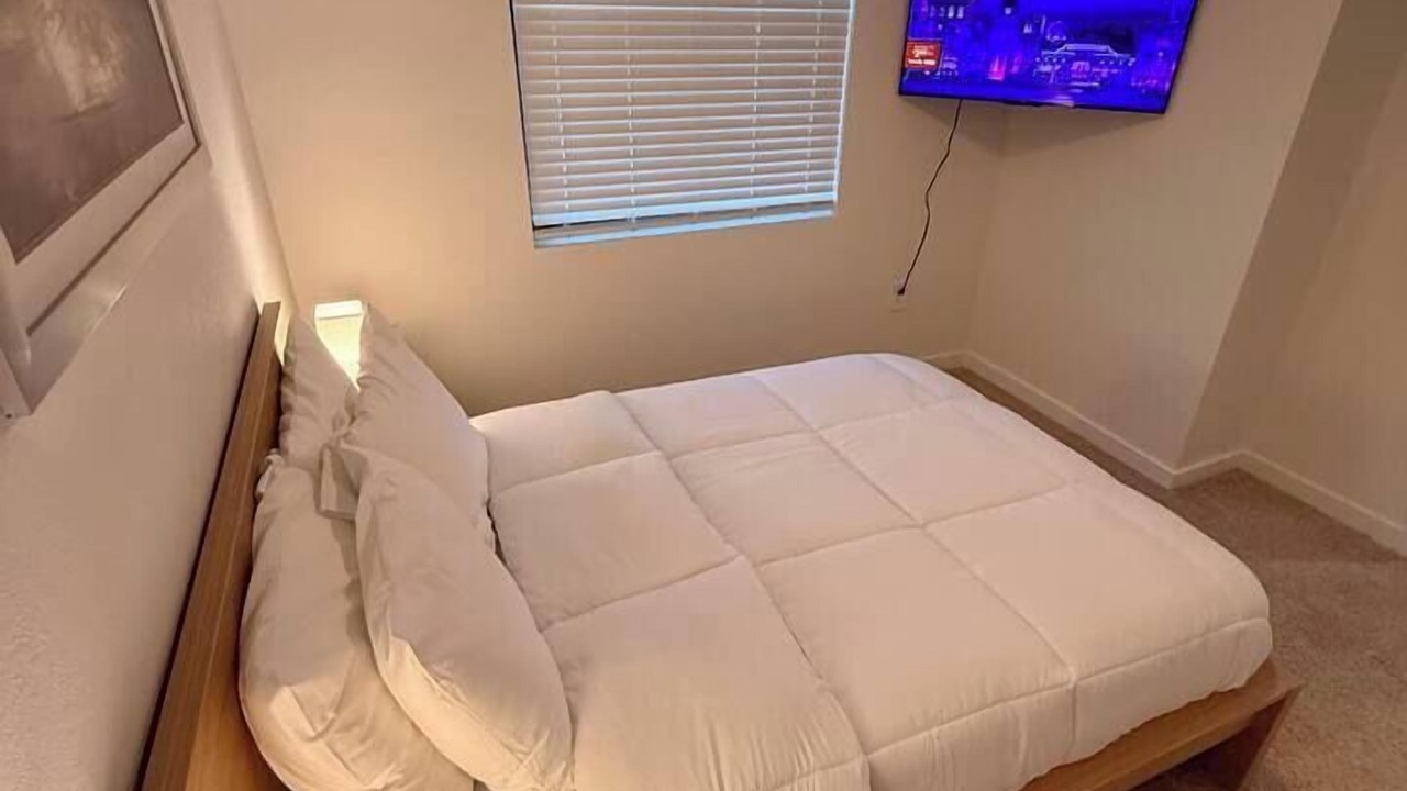 Photo of Bedroom in Florida City