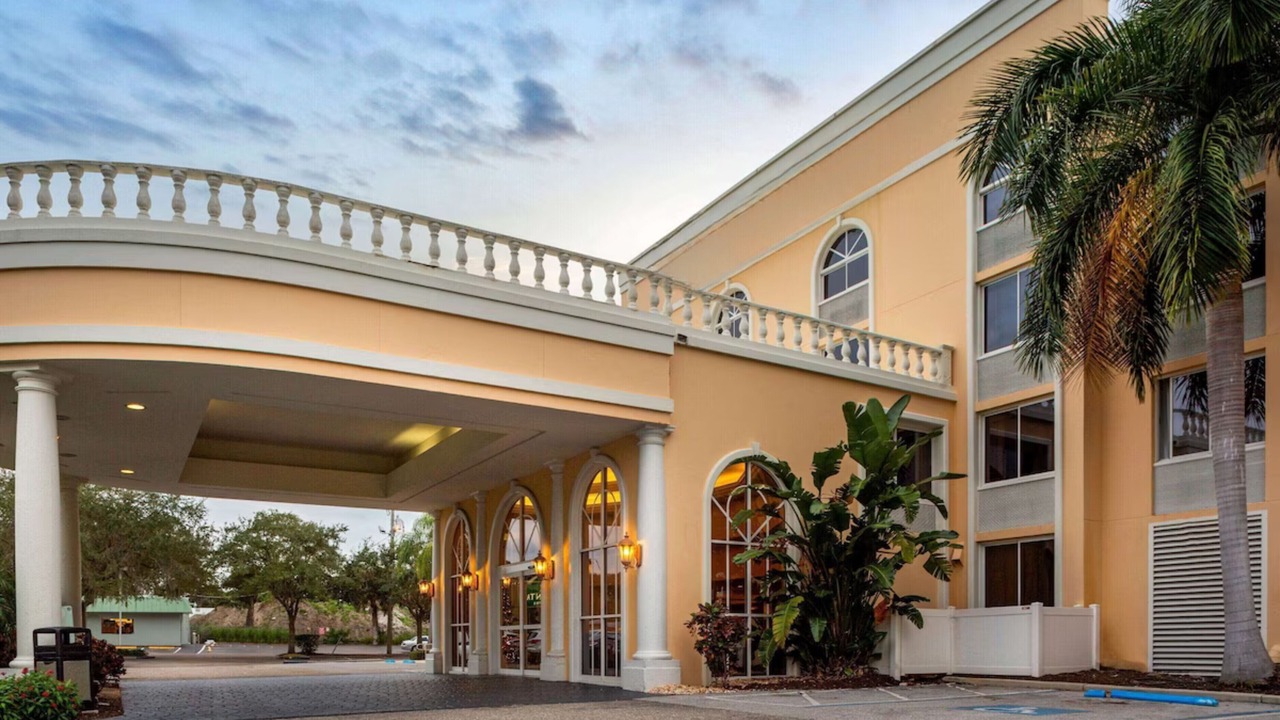 Photo of Outdoor in Central Sarasota