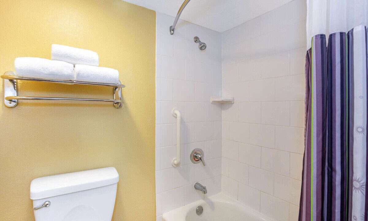 Photo of Bathroom in Newtown