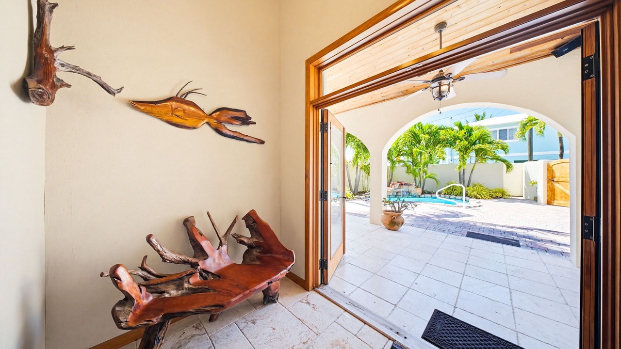 Photo of Patio Balcony in Little Venice
