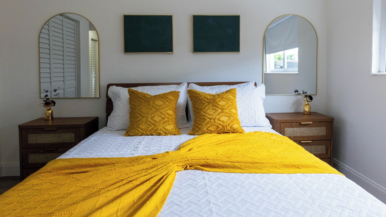 Photo of Bedroom in Kendale Lakes