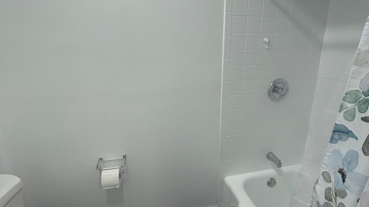 Photo of Bathroom in Limona Improvement