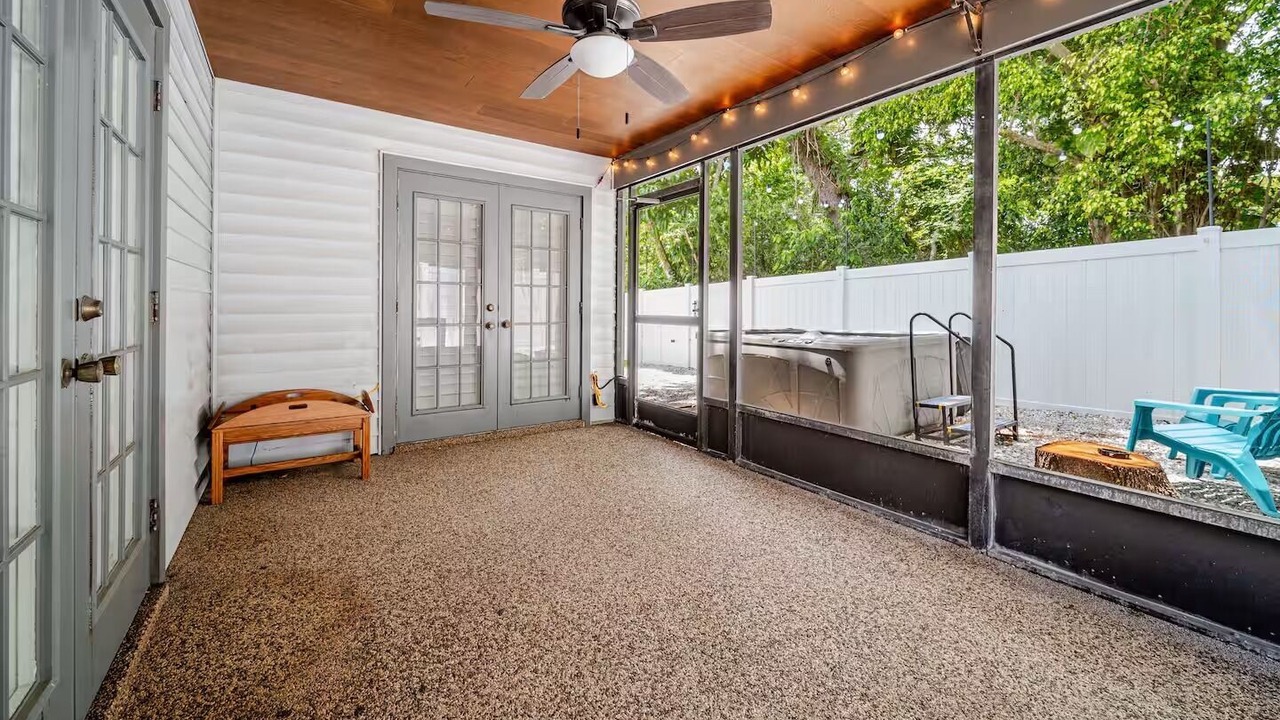 Photo of Patio Balcony in Ozona