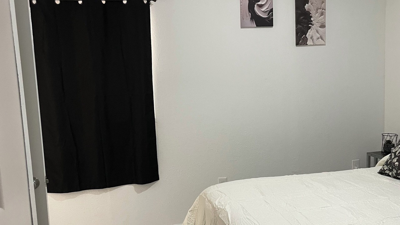 Photo of Bedroom in Crystal Lake