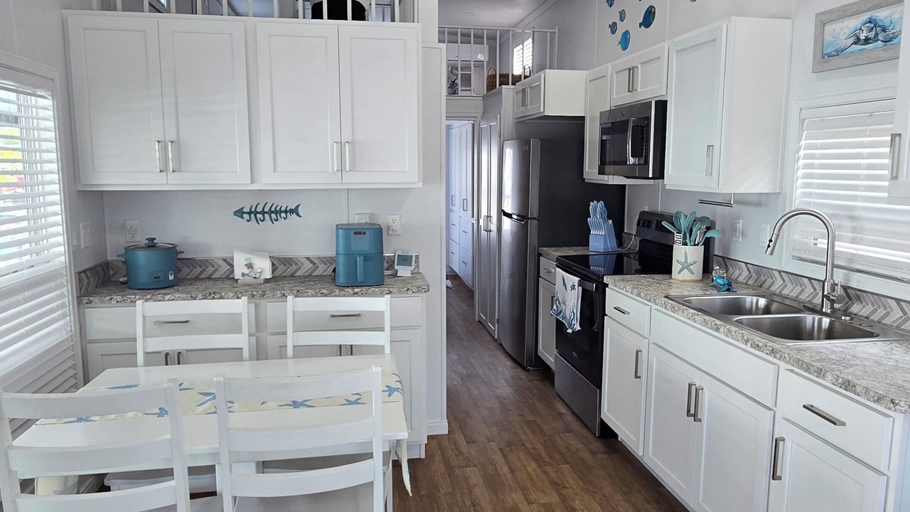 Photo of Kitchen in Key Largo Village