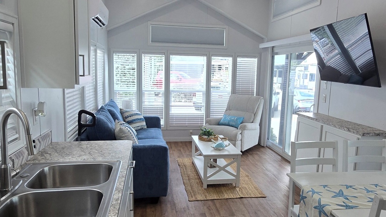 Photo of Livingroom in Key Largo Village