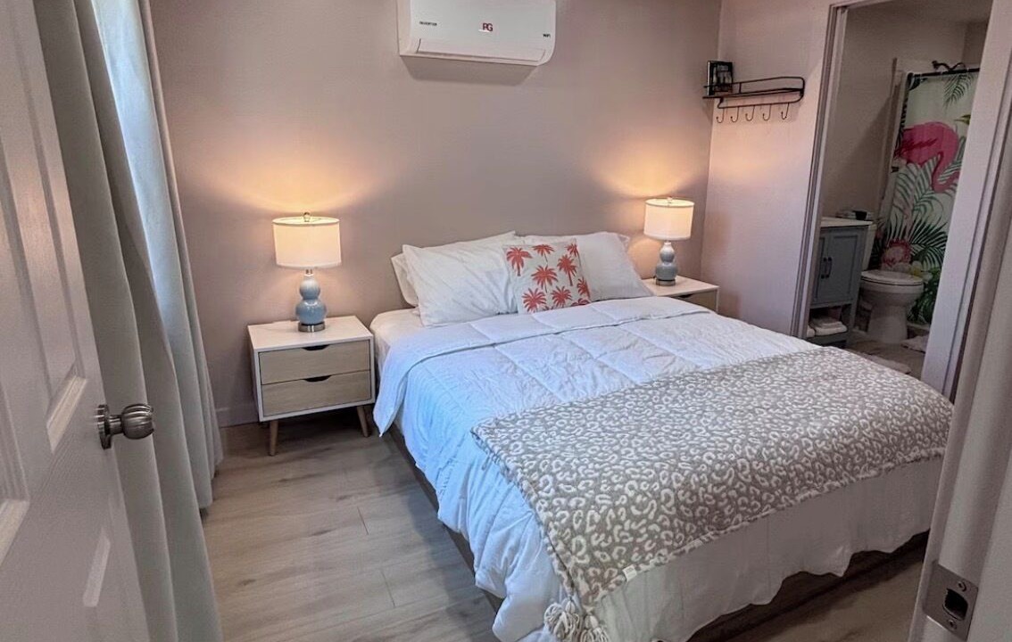 Photo of Bedroom in Jensen Beach