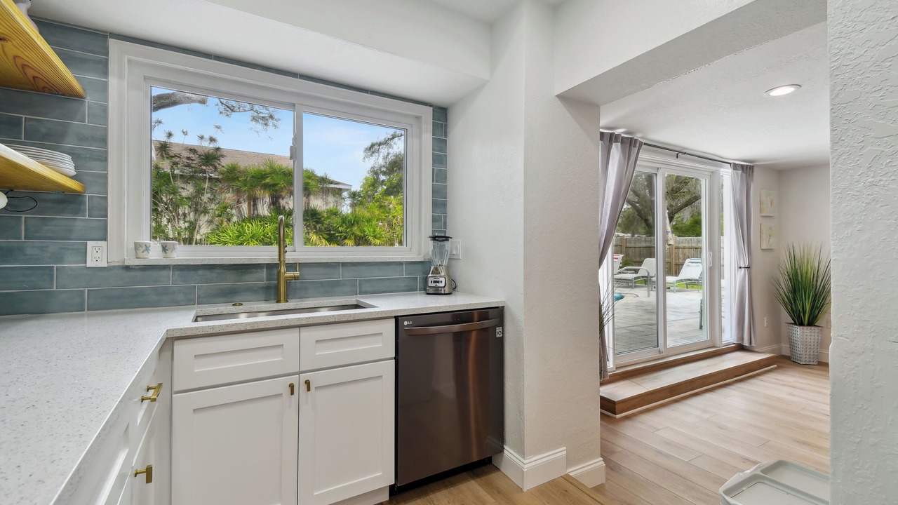 Photo of Kitchen in South Pinellas Community Council