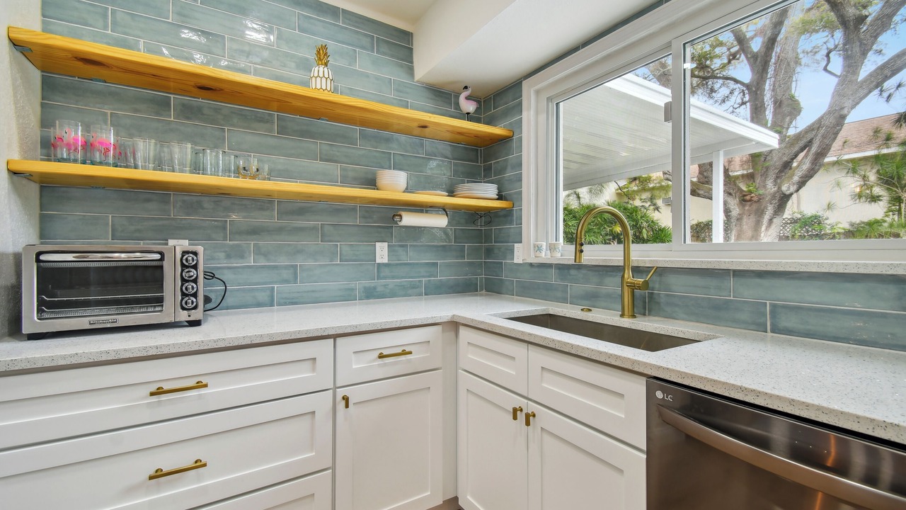 Photo of Kitchen in South Pinellas Community Council
