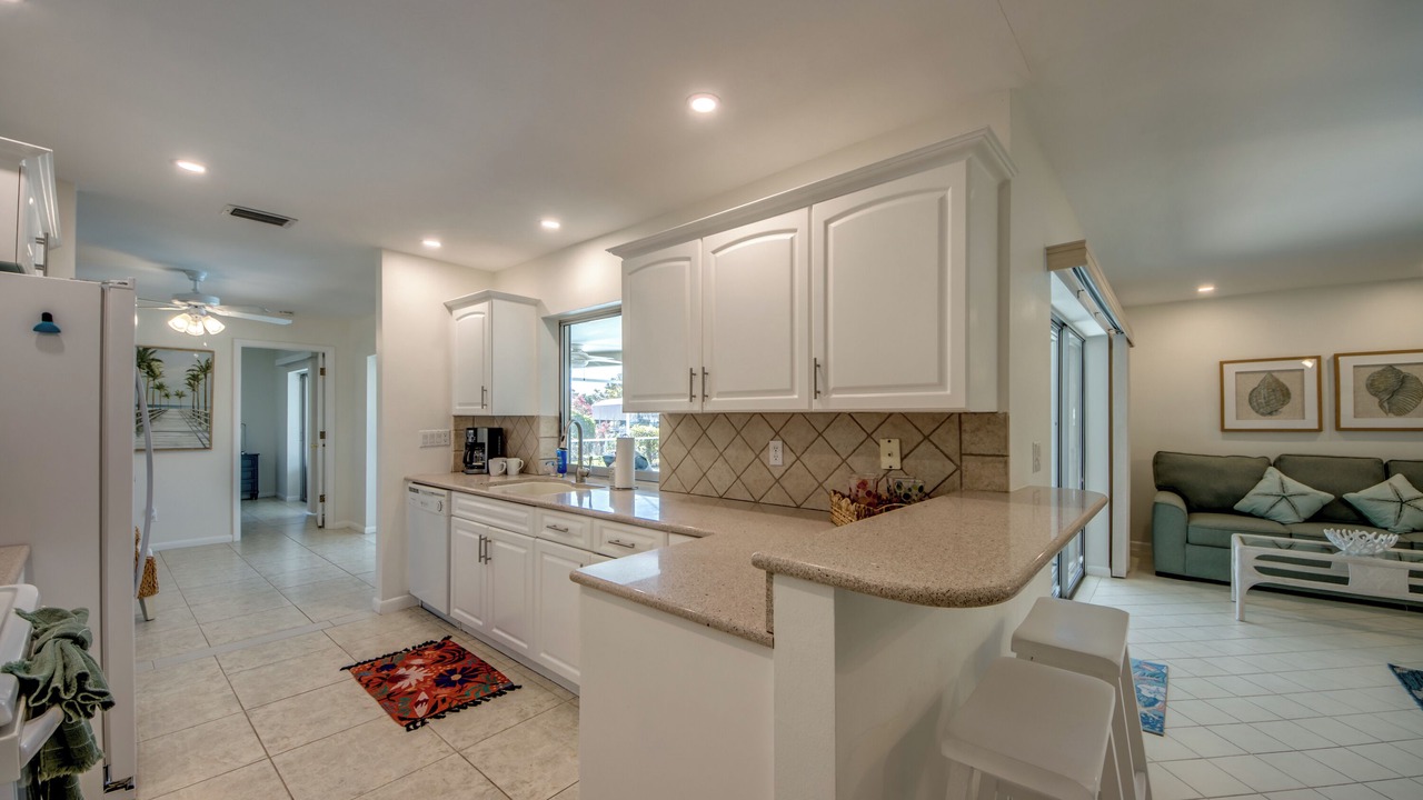 Photo of Kitchen in Caloosahatchee