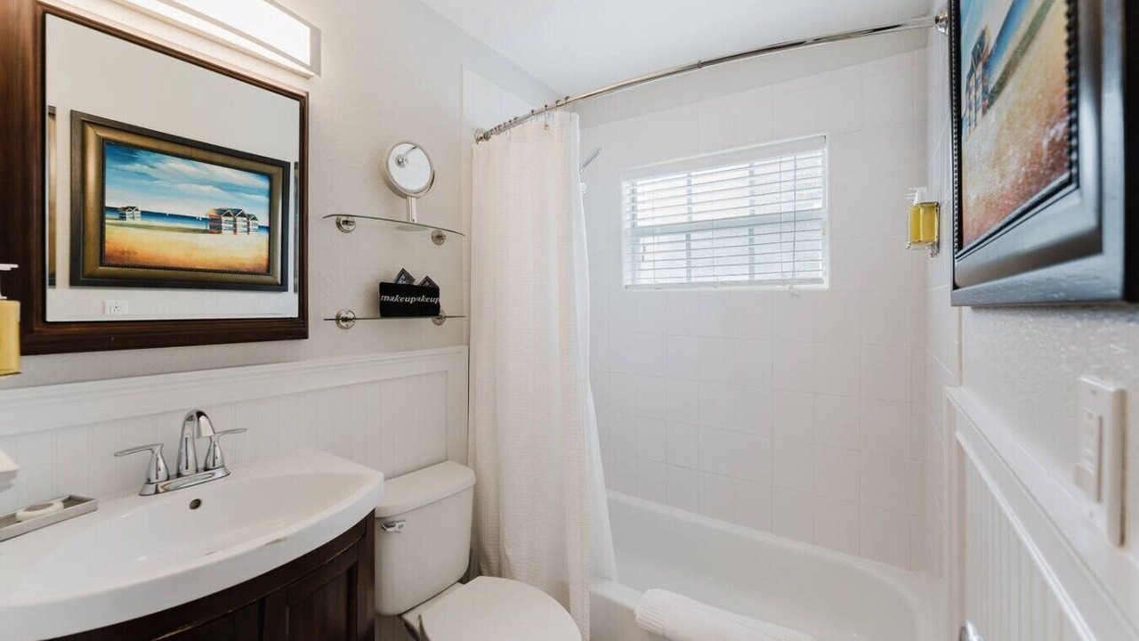 Photo of Bathroom in Grandview Heights