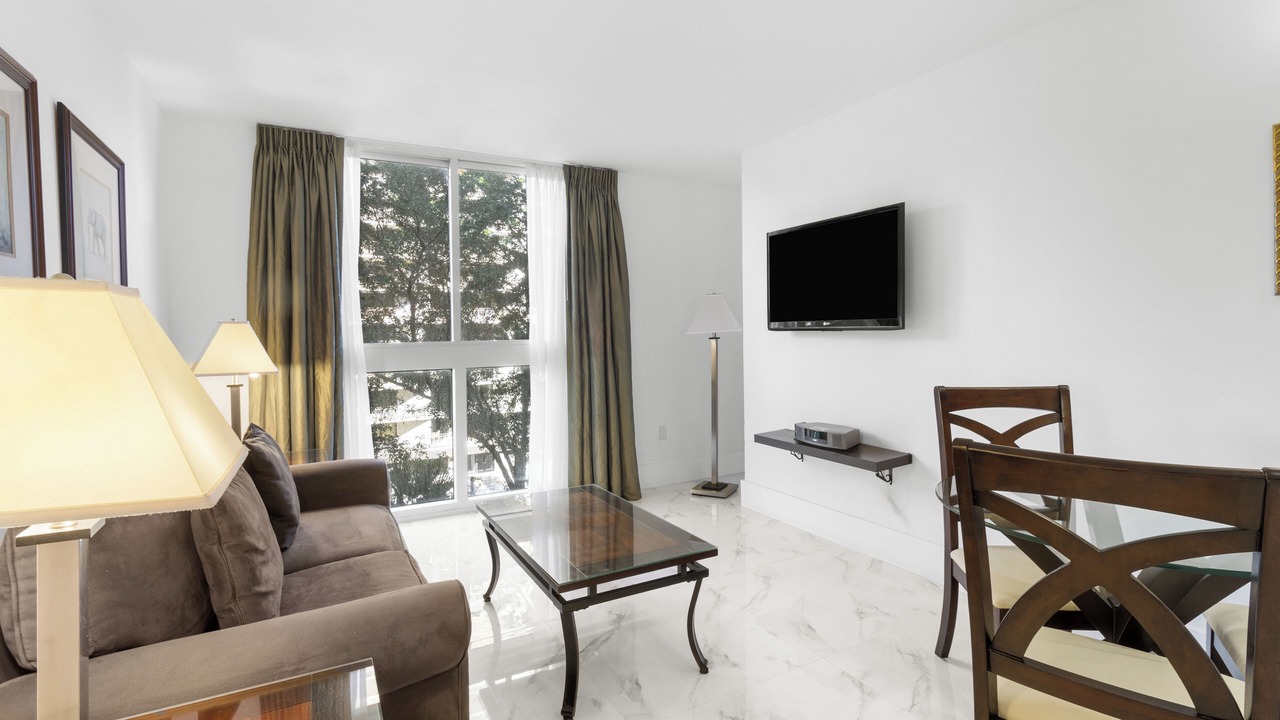 Photo of Livingroom in Coconut Grove