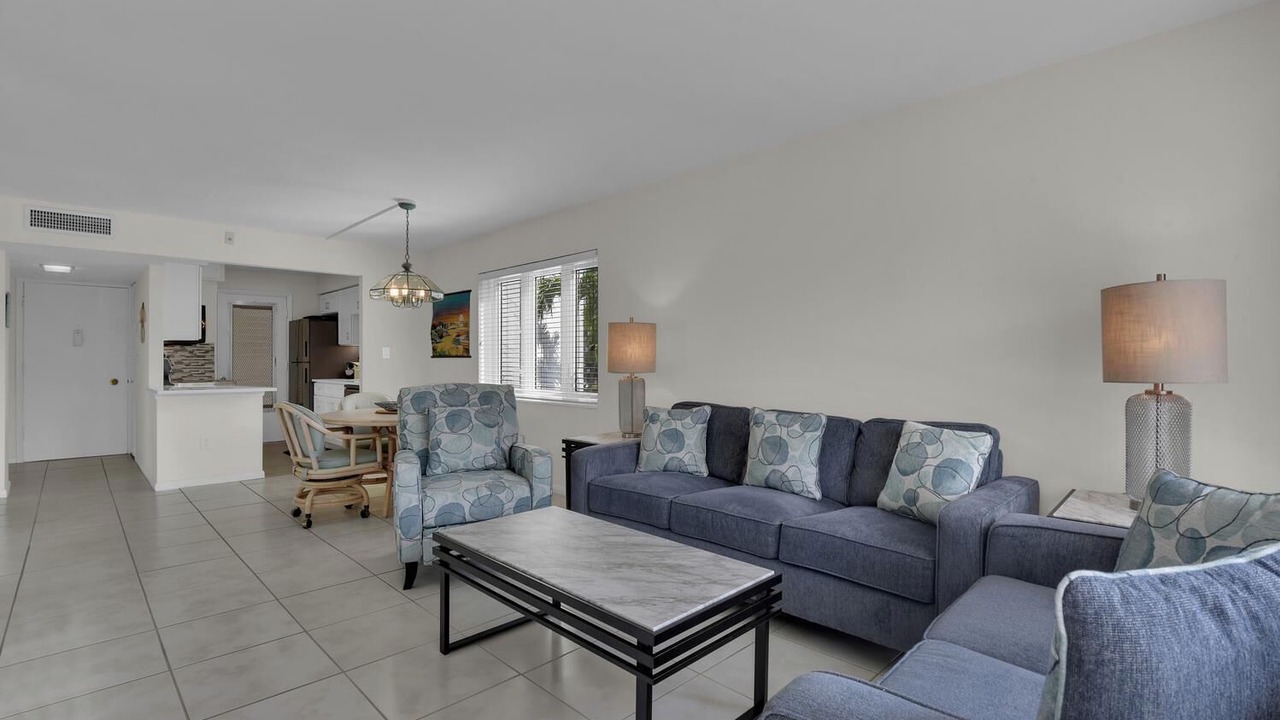 Photo of Livingroom in Coquina Sands