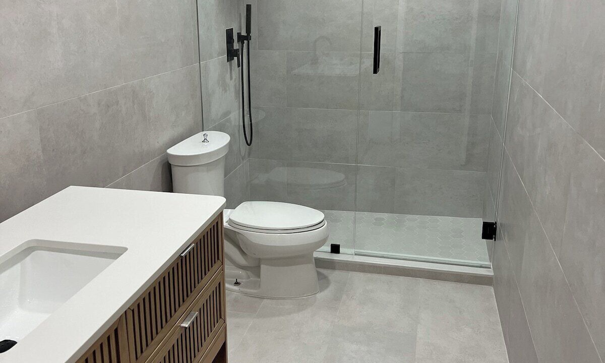 Photo of Bathroom in Cutler Bay
