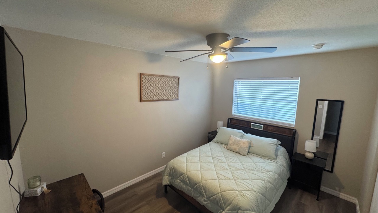 Photo of Bedroom in Oldsmar