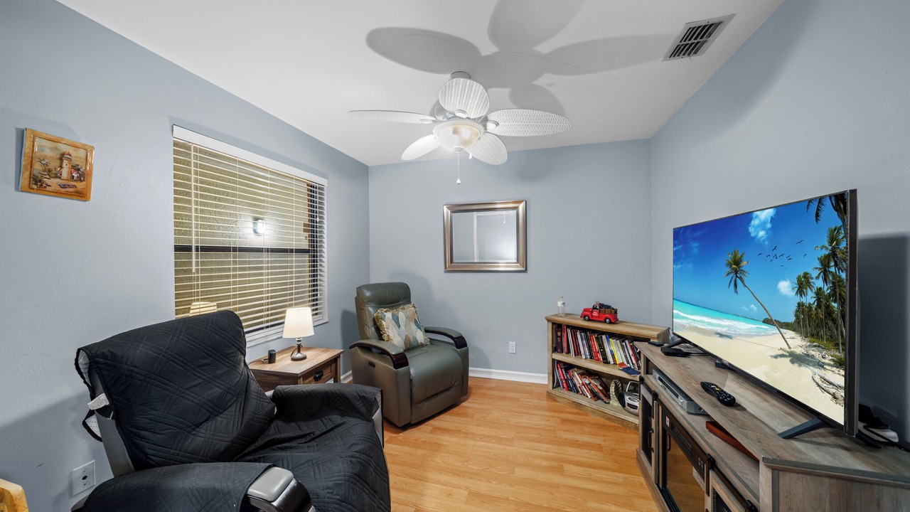 Photo of Livingroom in Biggar