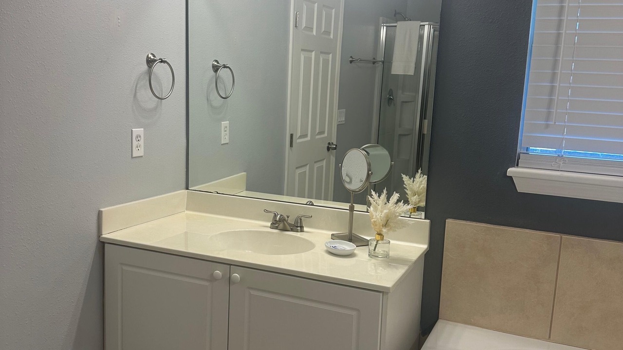 Photo of Bathroom in Veranda Palms