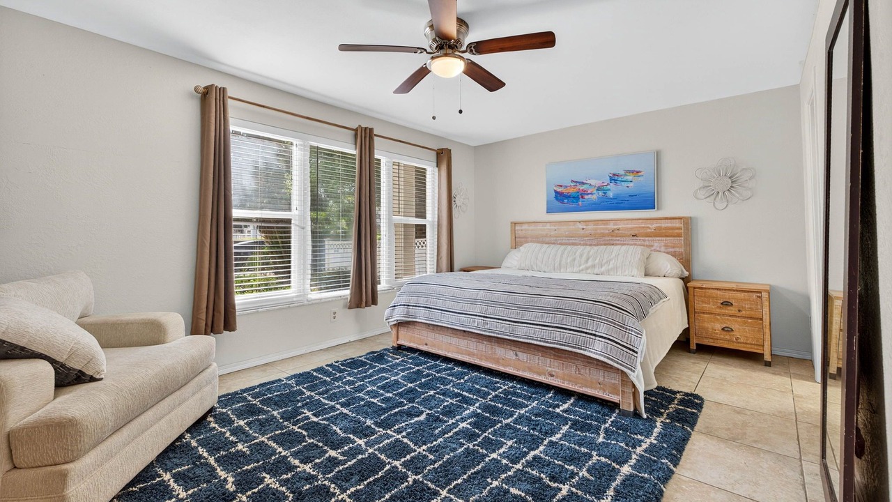 Photo of Bedroom in Historic Old Northeast
