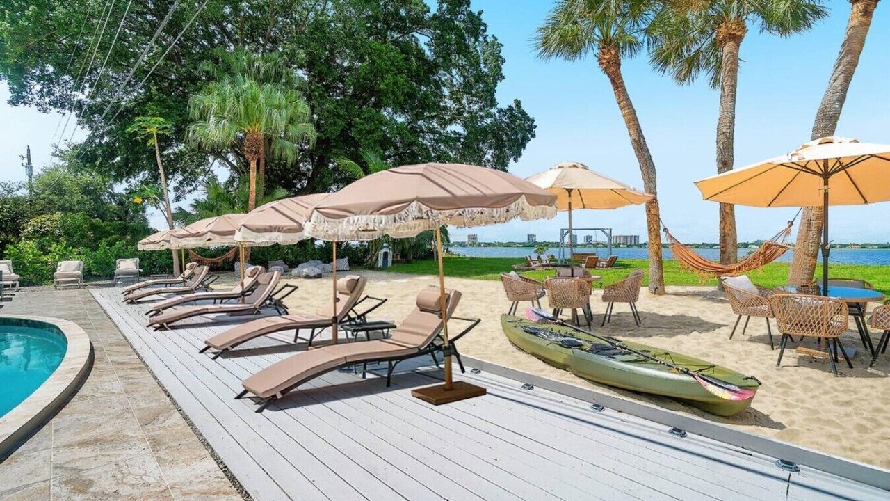 Photo of Outdoor in Palm Beach - West Palm Beach