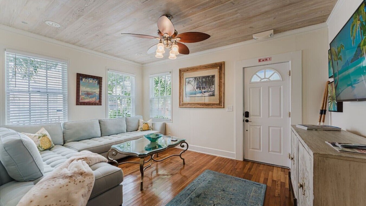 Photo of Livingroom in Grandview Heights